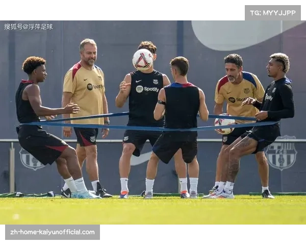 巴萨攻击手费尔明唇部缝合伤情，室内训练避免二次碰撞